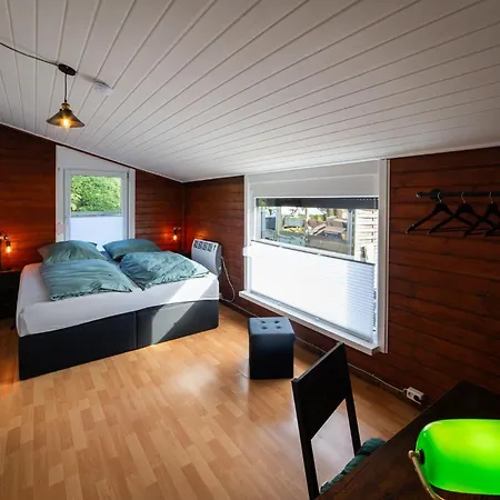 Prázdninový dům Haus Dina *