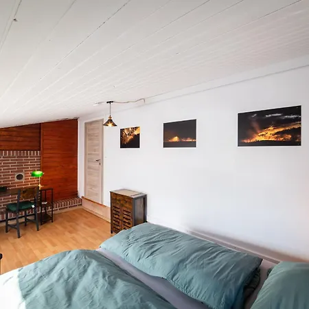 Haus Dina